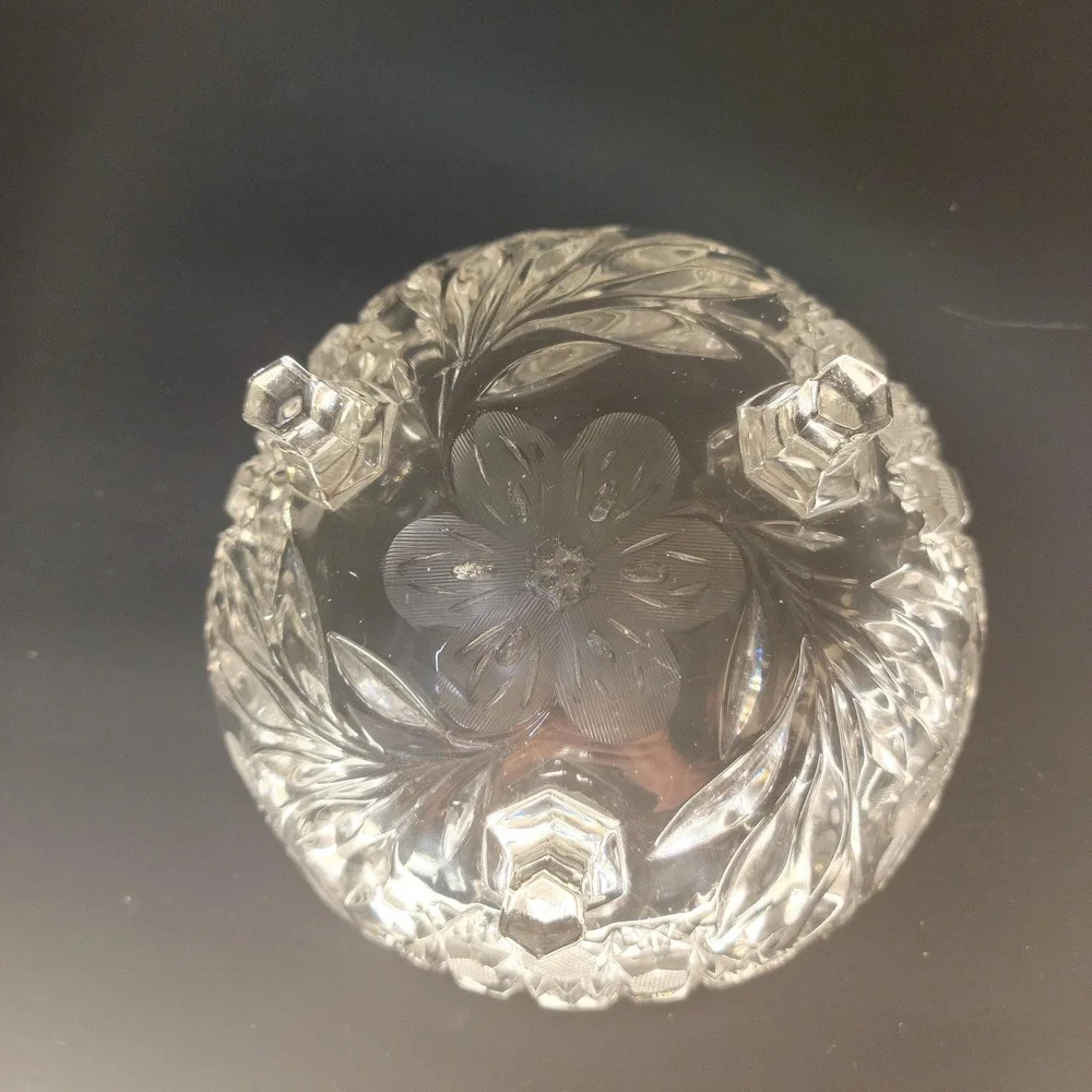 Vintage 3 Footed Cut Crystal Bowl Floral Intaglio Starburst Candy Dish